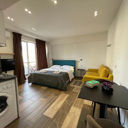 Boutique Central Studio Apartments Tirana Eksteriør billede