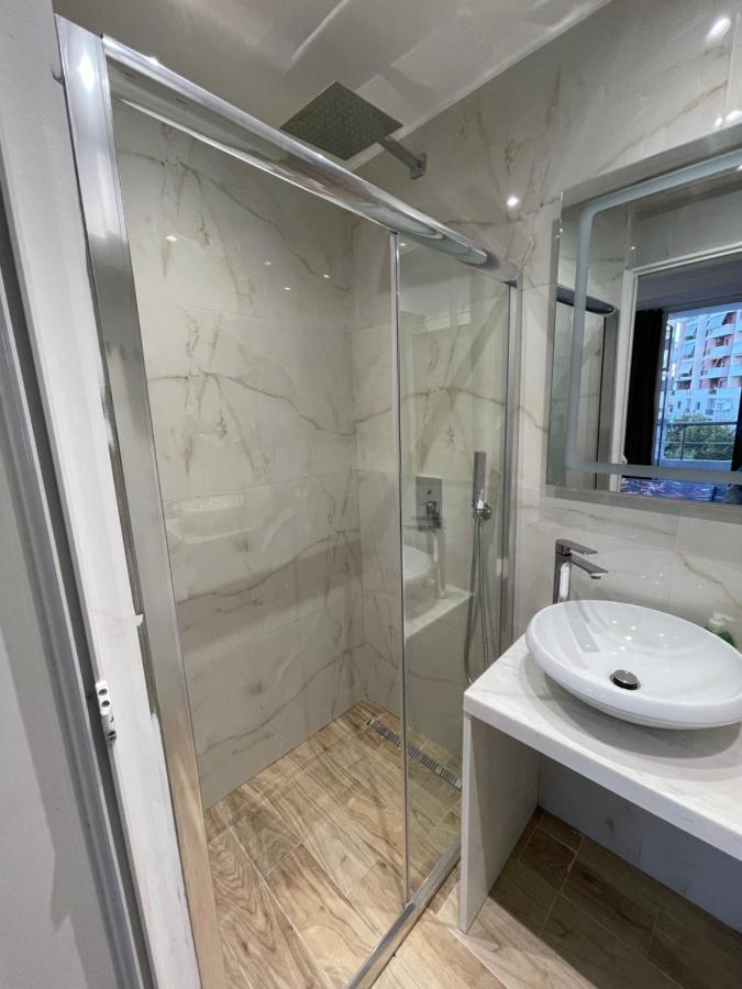 Boutique Central Studio Apartments Tirana Eksteriør billede