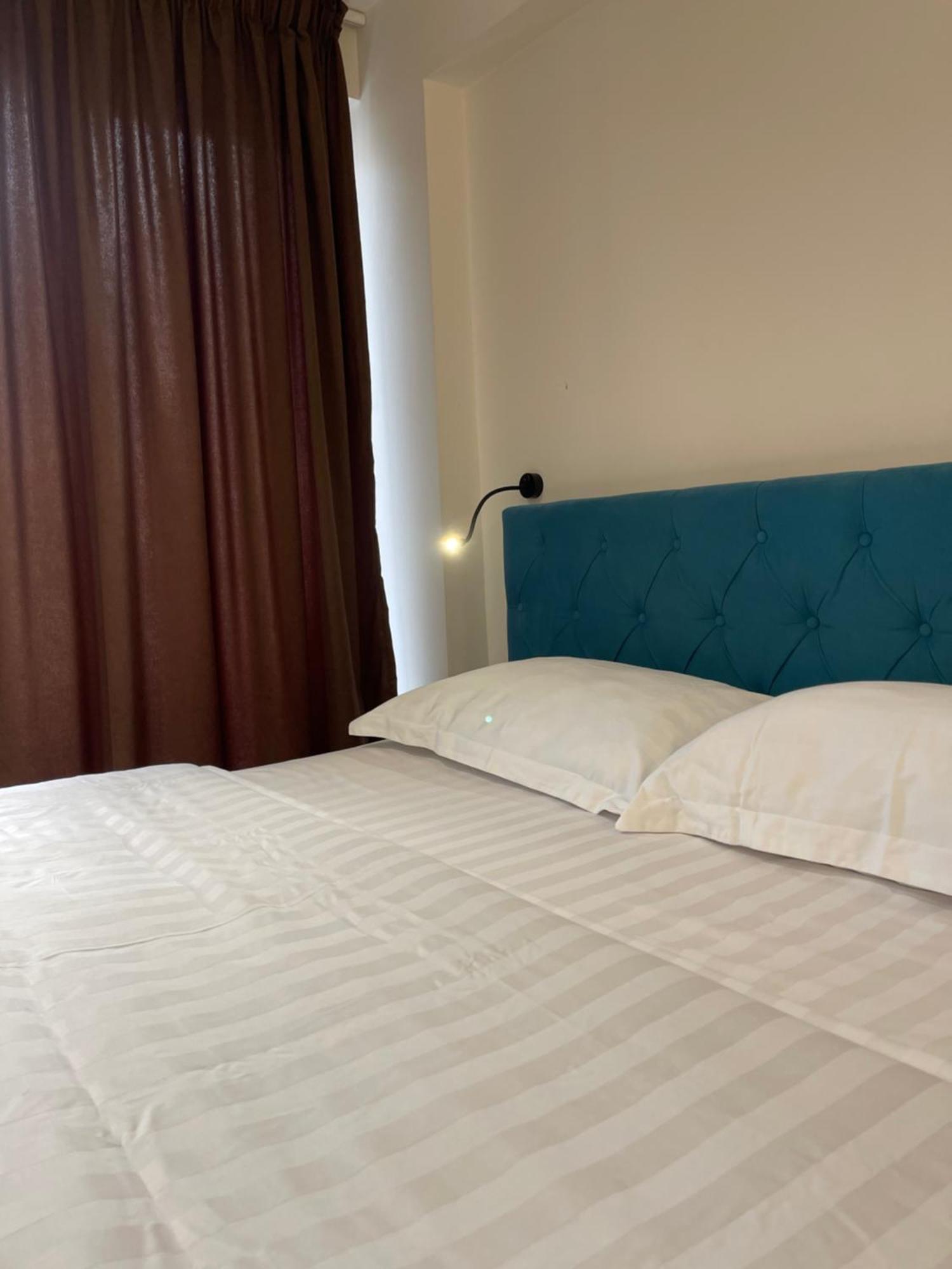 Boutique Central Studio Apartments Tirana Eksteriør billede