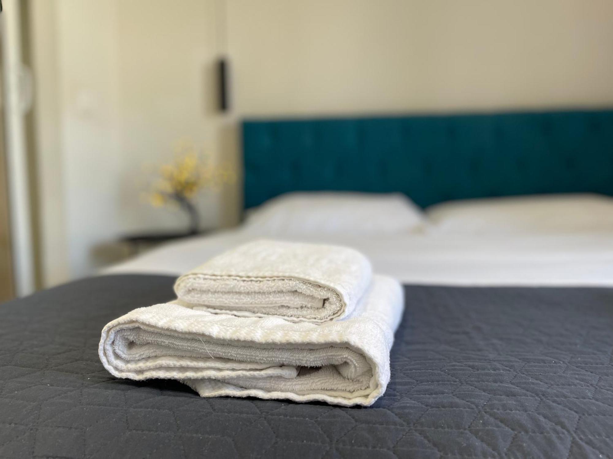 Boutique Central Studio Apartments Tirana Eksteriør billede